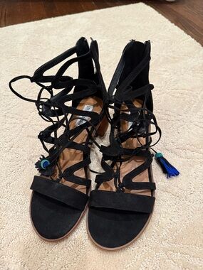 Steve Madden Black Lace-Up Suede with Tassel